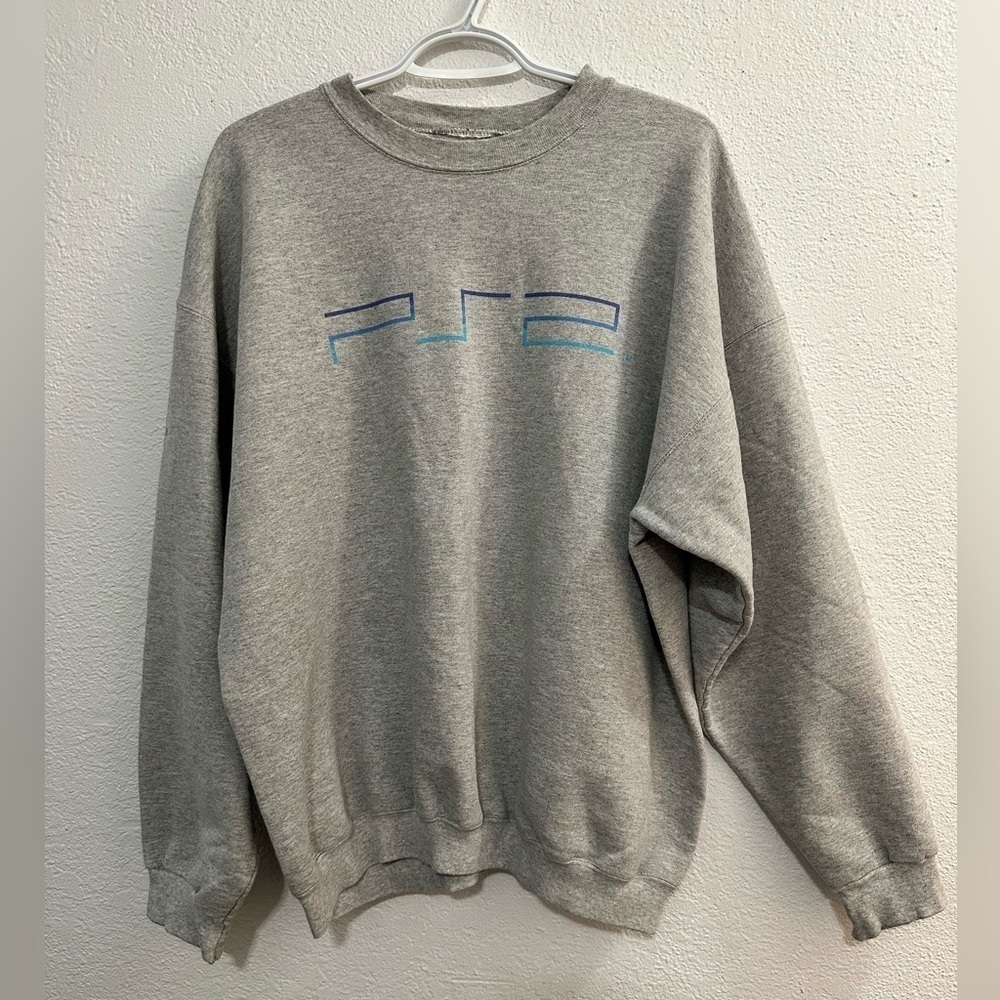 Vintage PlayStation 2 LAUNCH sweatshirt EXTREMELY RARE. 2000 Oct. Read Pls